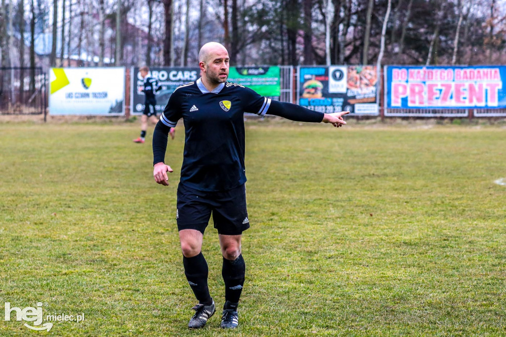 Puchar Polski: LKS Czarni Trześń - Korona Rzeszów
