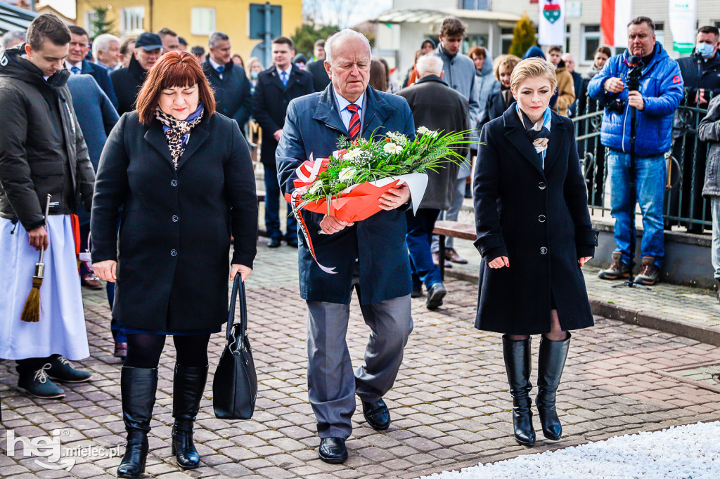 Odsłonięcie obelisku pamięci Ignacego Łukasiewicza