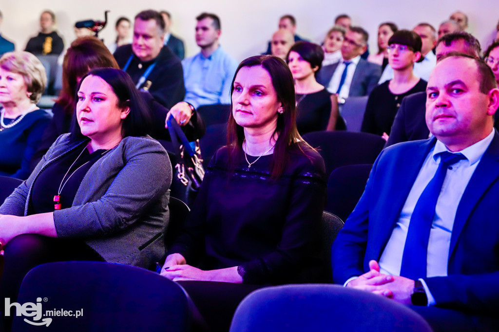 Konferencja naukowa w dwusetną rocznicę urodzin Ignacego Łukasiewicza