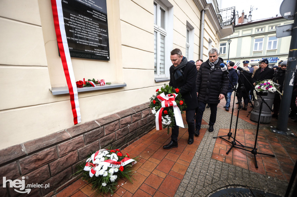 Odsłonięcie tablicy w 80. rocznicę Akcji Reinhardt