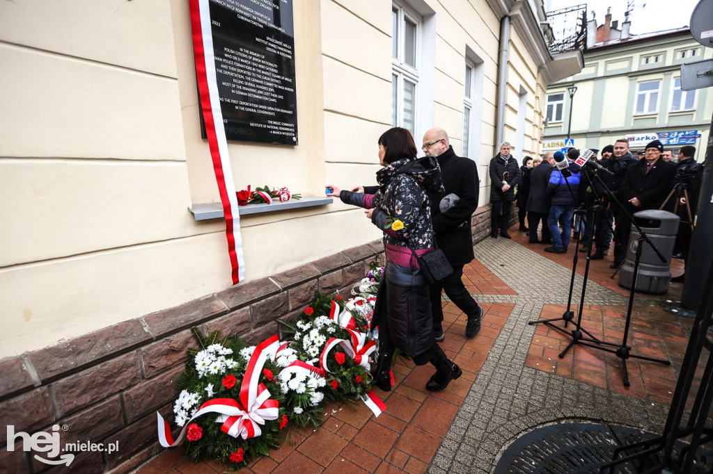 Odsłonięcie tablicy w 80. rocznicę Akcji Reinhardt