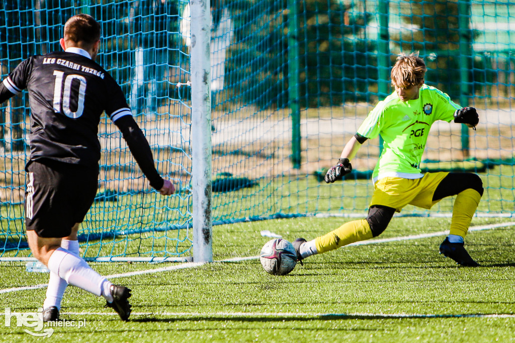 FKS STAL II MIELEC - CZARNI TRZEŚŃ