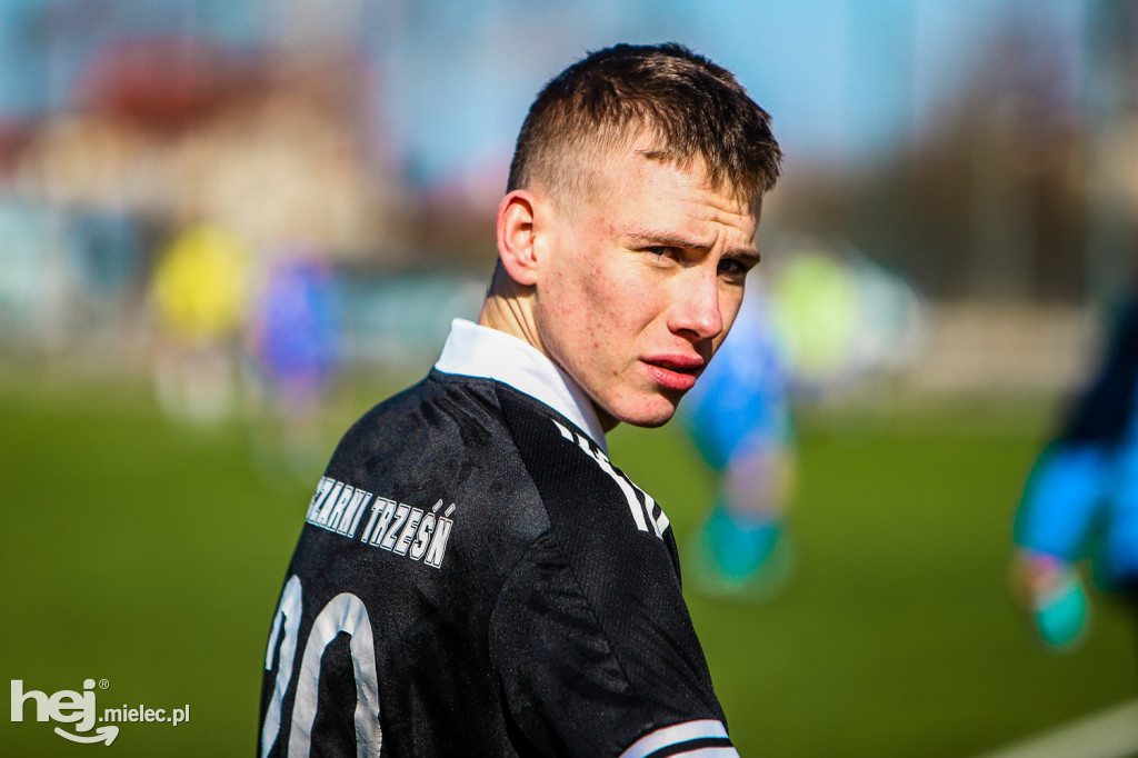 FKS STAL II MIELEC - CZARNI TRZEŚŃ
