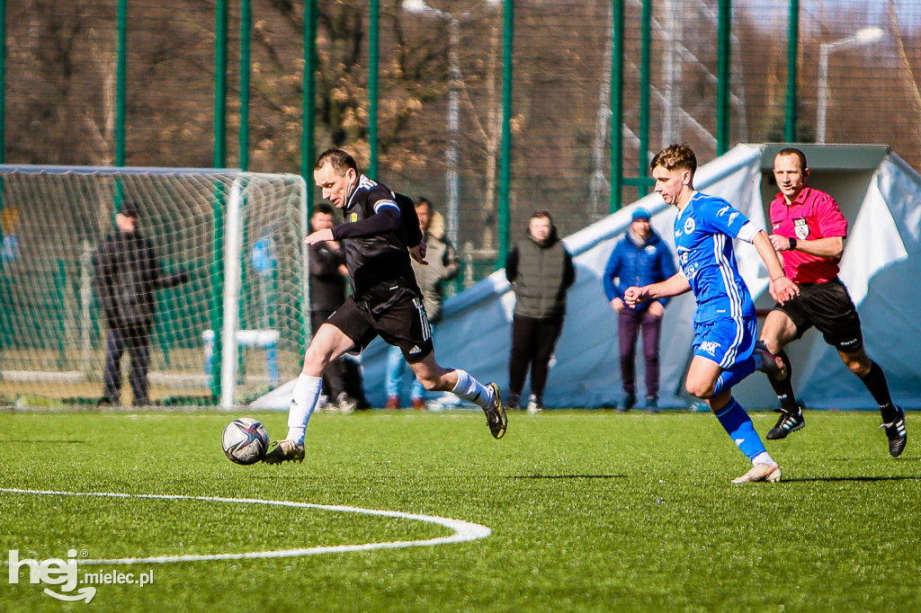 FKS STAL II MIELEC - CZARNI TRZEŚŃ