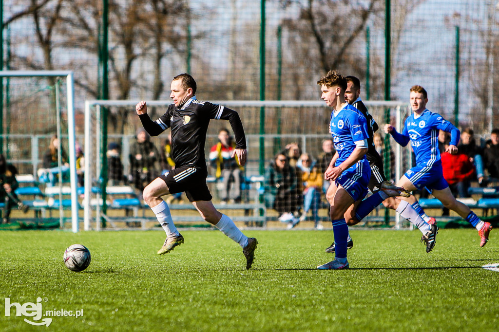 FKS STAL II MIELEC - CZARNI TRZEŚŃ