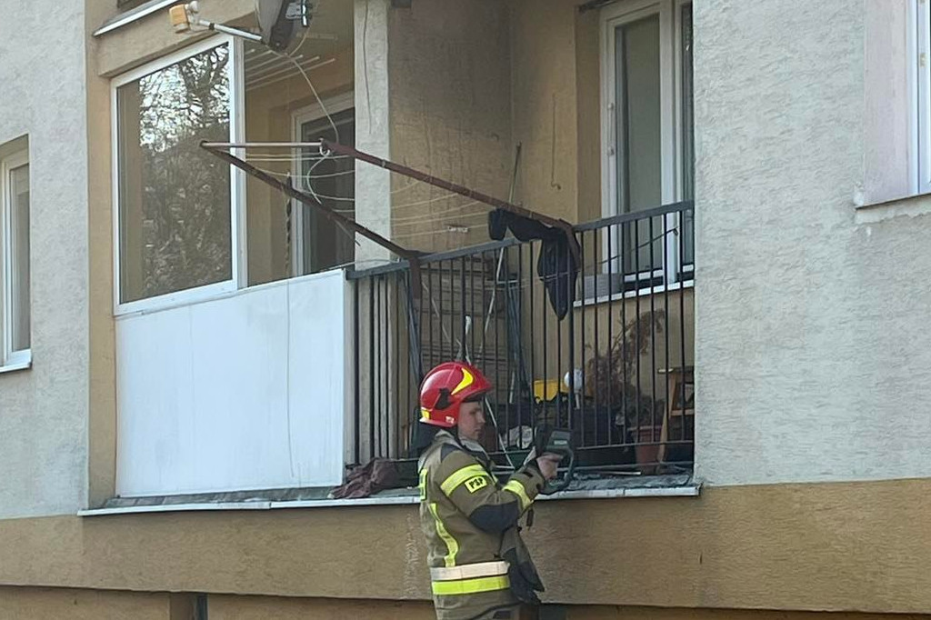 Pożar balkonu w centrum miasta