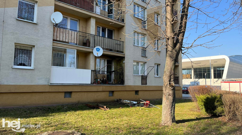 Pożar balkonu w centrum miasta