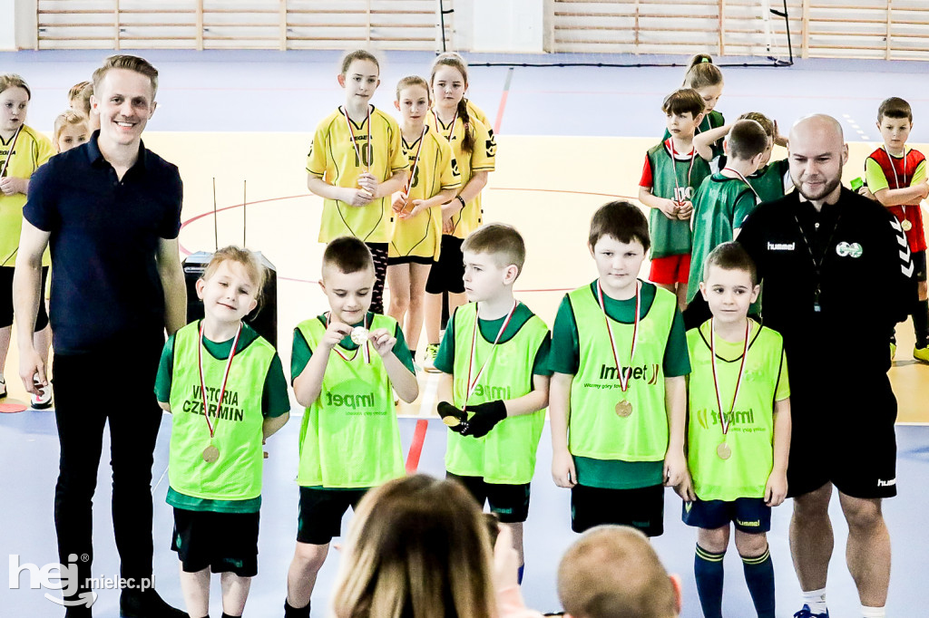 Mali piłkarze rywalizowali w Jaślanach