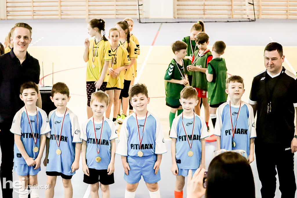 Mali piłkarze rywalizowali w Jaślanach