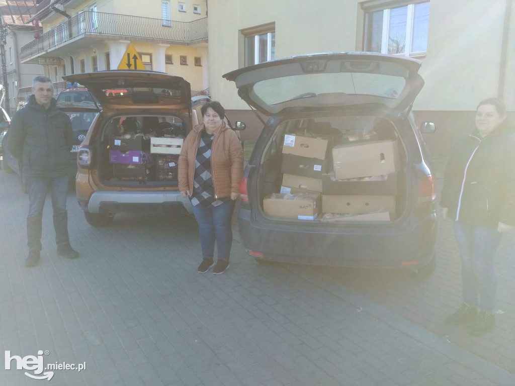 Tysiące bułek z powiatu na granicę