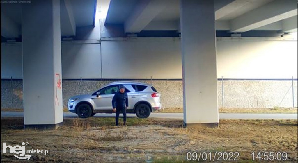 Policja szuka tego złodzieja z autostrady A4