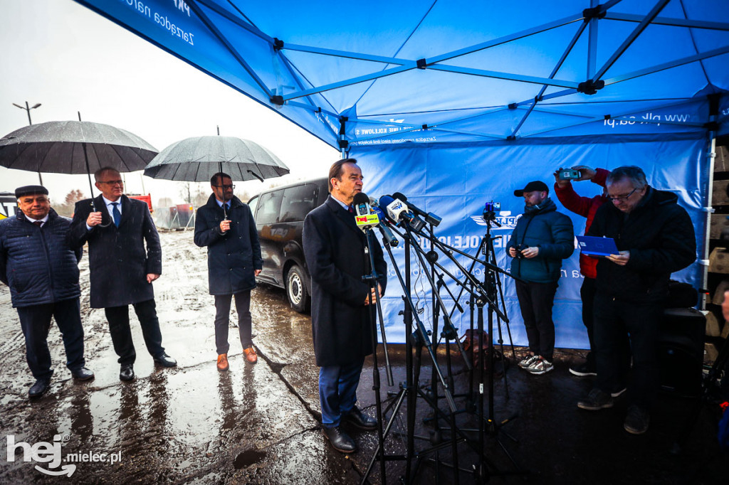 Konferencja prasowa przy L25 Mielec - Padew Narodowa