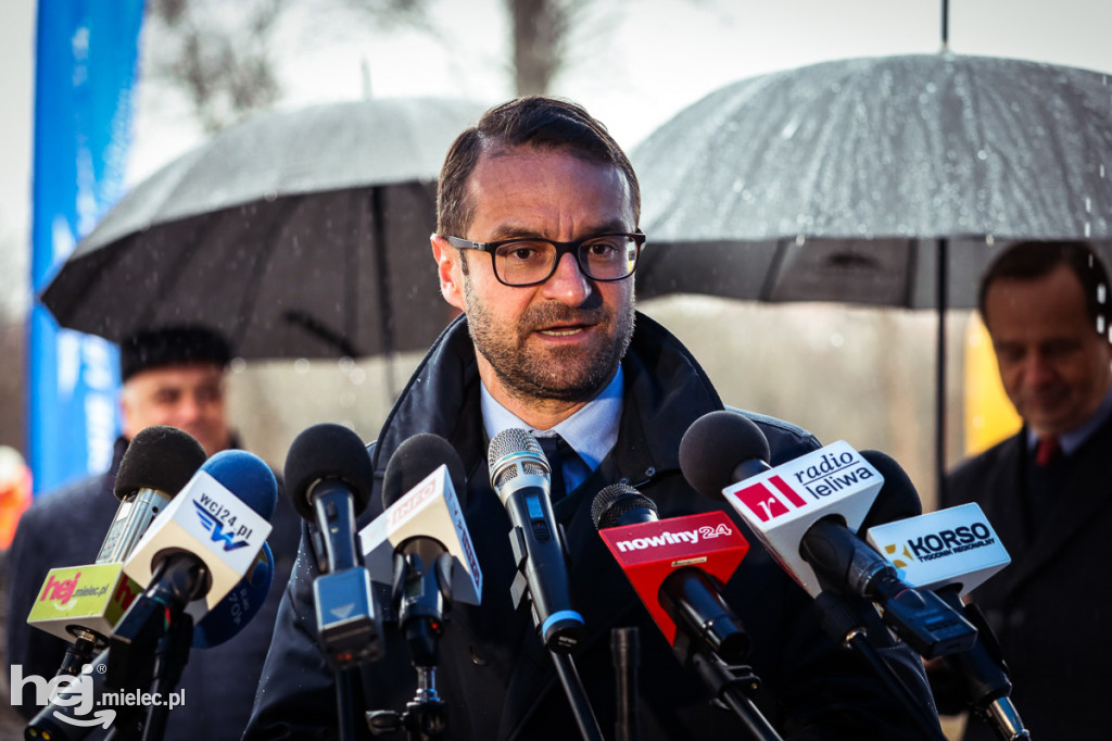 Konferencja prasowa przy L25 Mielec - Padew Narodowa