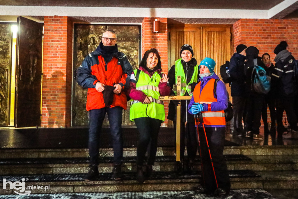Ekstremalna Droga Krzyżowa znów w śnieżycy