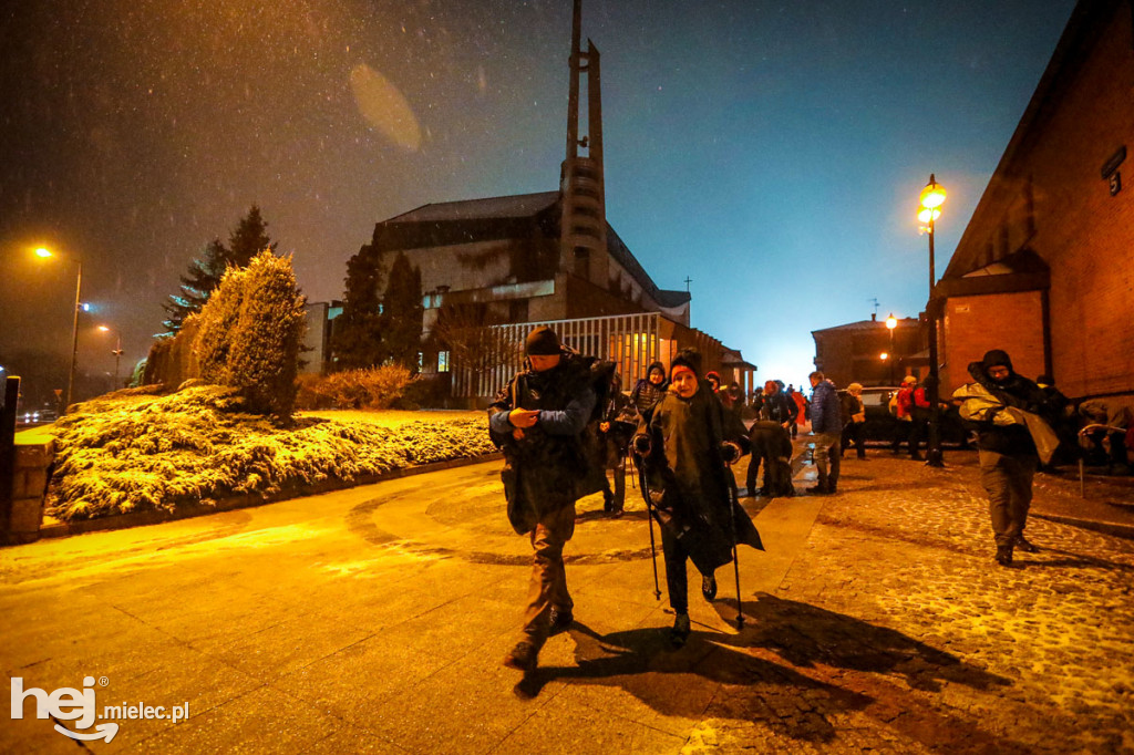 Ekstremalna Droga Krzyżowa znów w śnieżycy