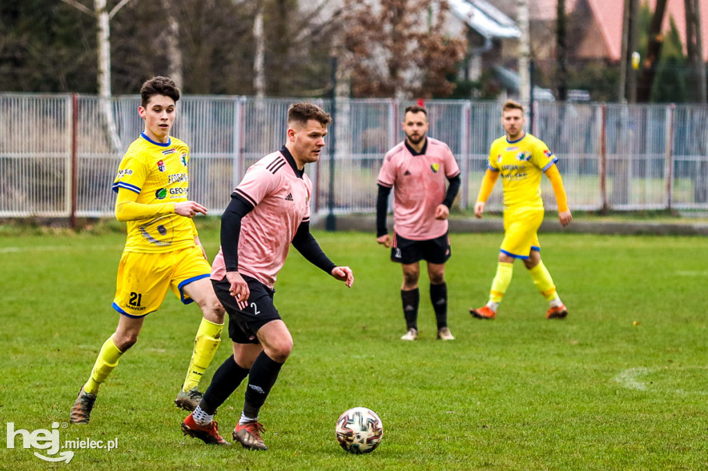 Czarni Trześń - Ekoball Stal Sanok