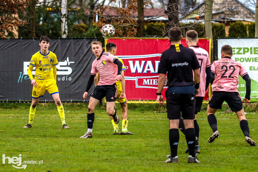 Czarni Trześń - Ekoball Stal Sanok