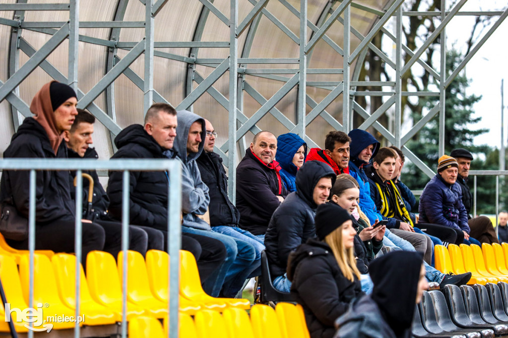 Czarni Trześń - Ekoball Stal Sanok
