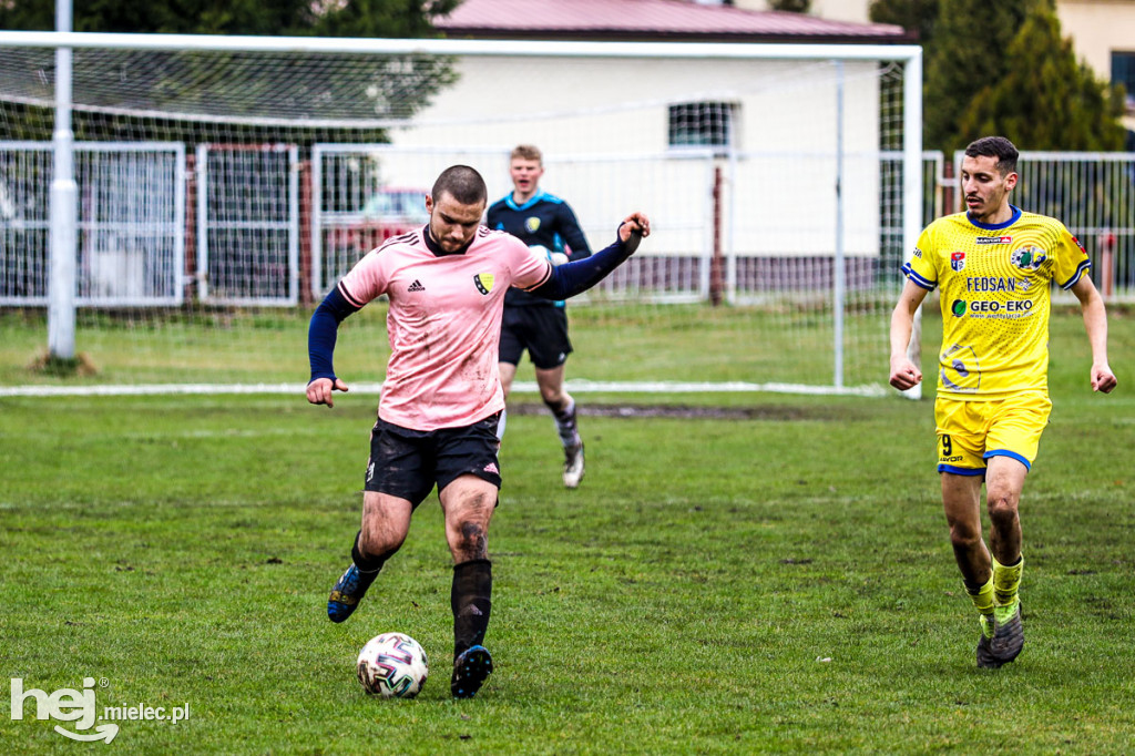 Czarni Trześń - Ekoball Stal Sanok
