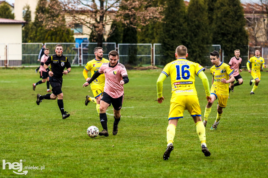 Czarni Trześń - Ekoball Stal Sanok