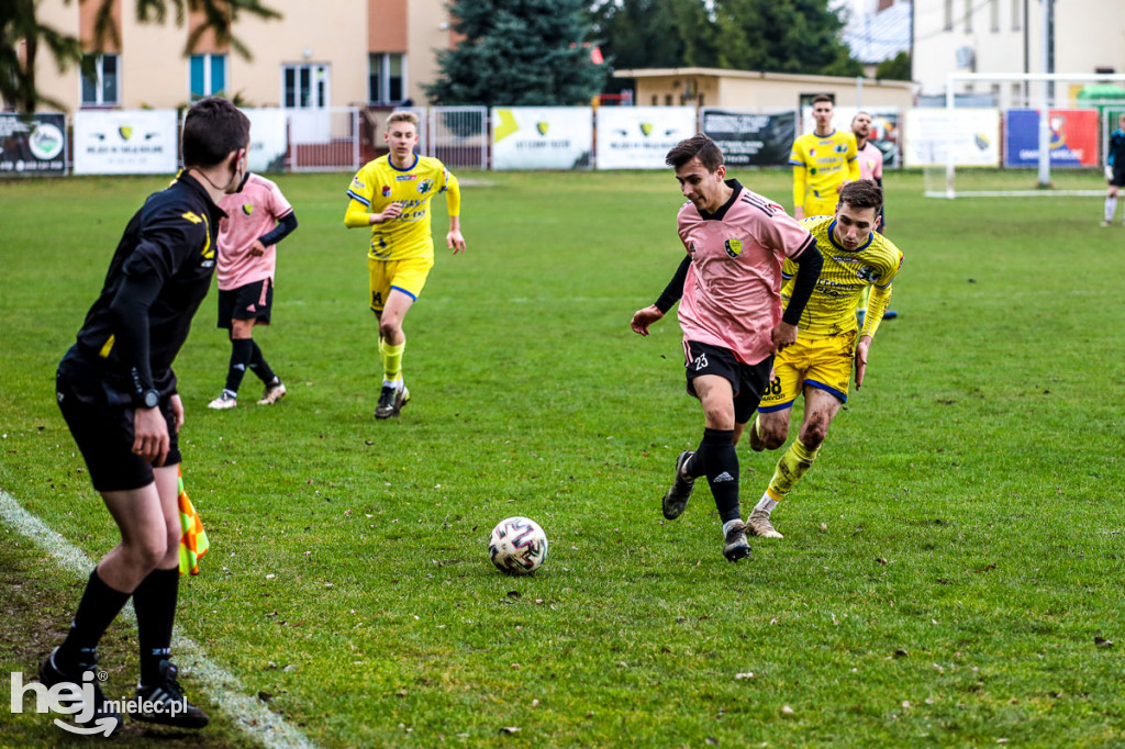 Czarni Trześń - Ekoball Stal Sanok