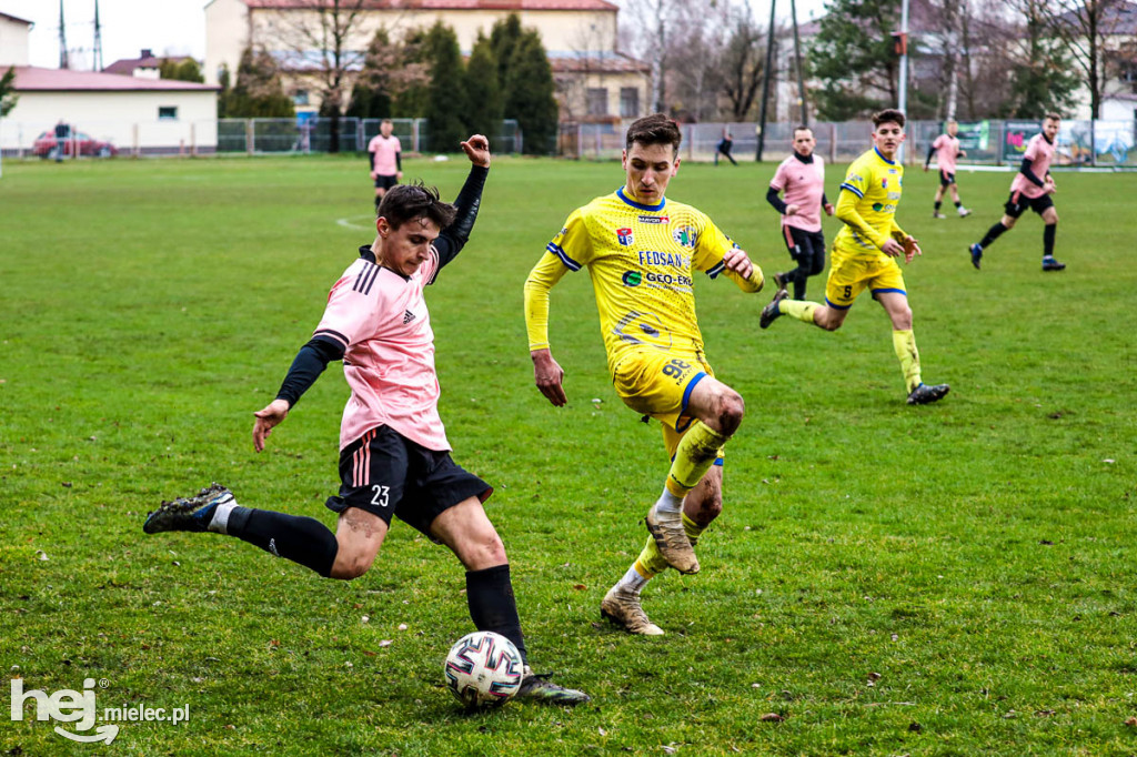 Czarni Trześń - Ekoball Stal Sanok