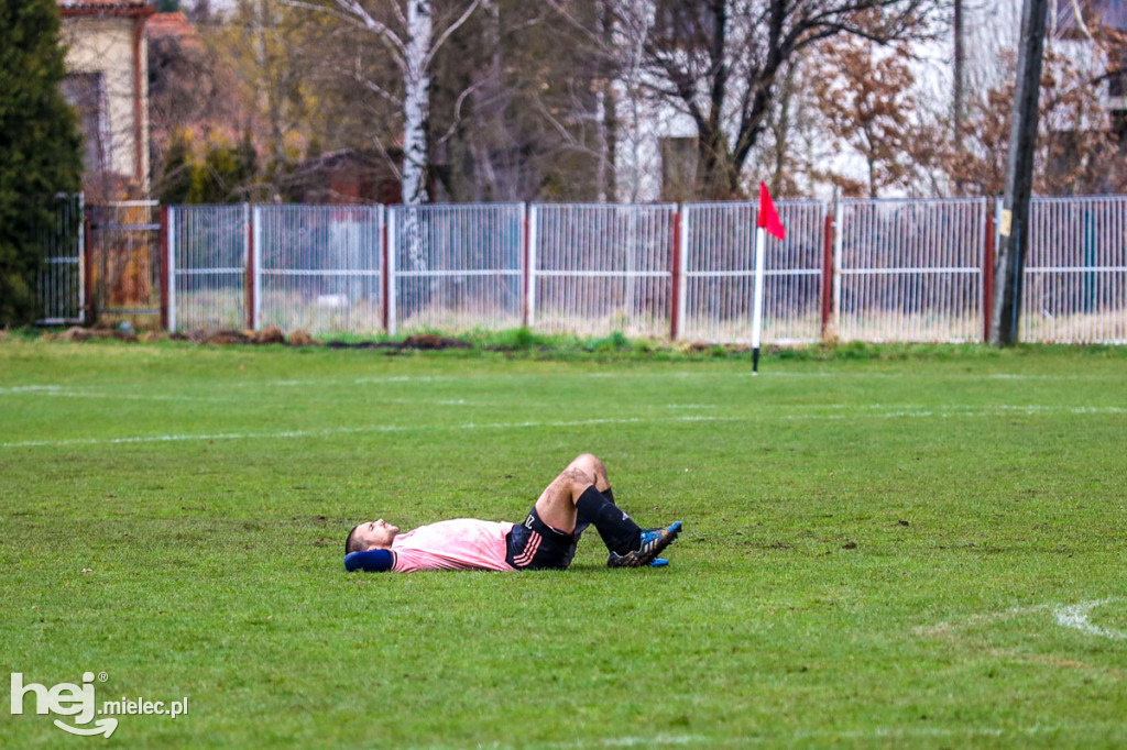 Czarni Trześń - Ekoball Stal Sanok