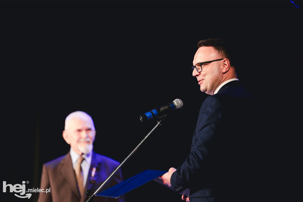 Koncert wielkanocny Zespołu Pieśni i Tańca Rzeszowiacy