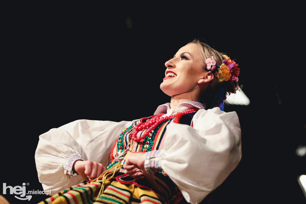 Koncert wielkanocny Zespołu Pieśni i Tańca Rzeszowiacy