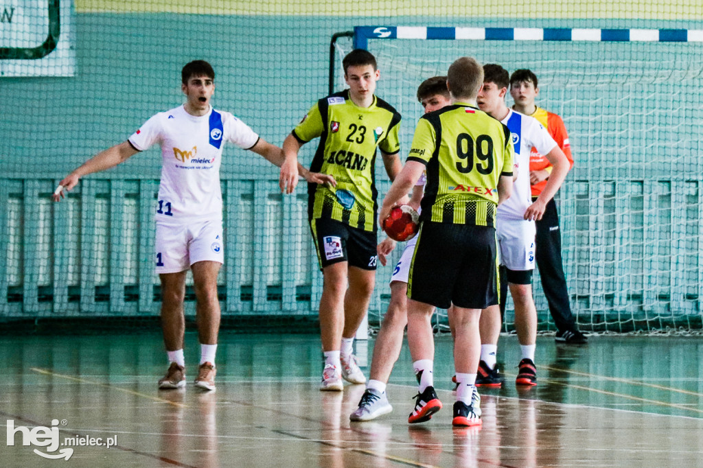 Awans juniorów młodszych SPR Stal Mielec