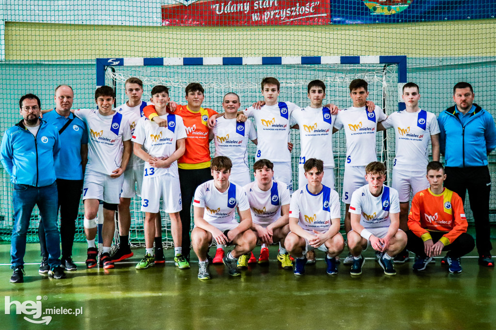 Awans juniorów młodszych SPR Stal Mielec