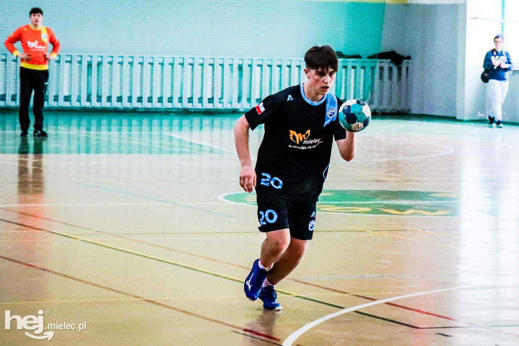 Awans juniorów młodszych SPR Stal Mielec