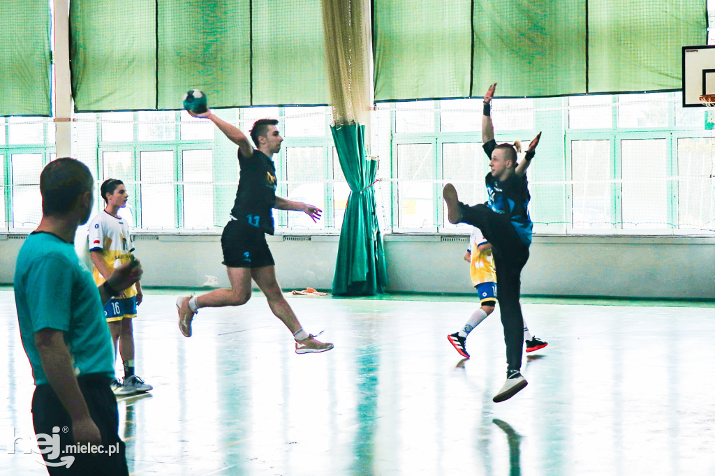 Awans juniorów młodszych SPR Stal Mielec