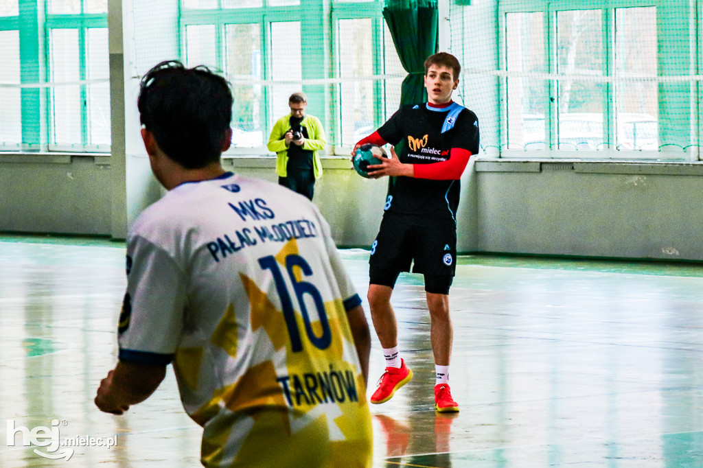Awans juniorów młodszych SPR Stal Mielec