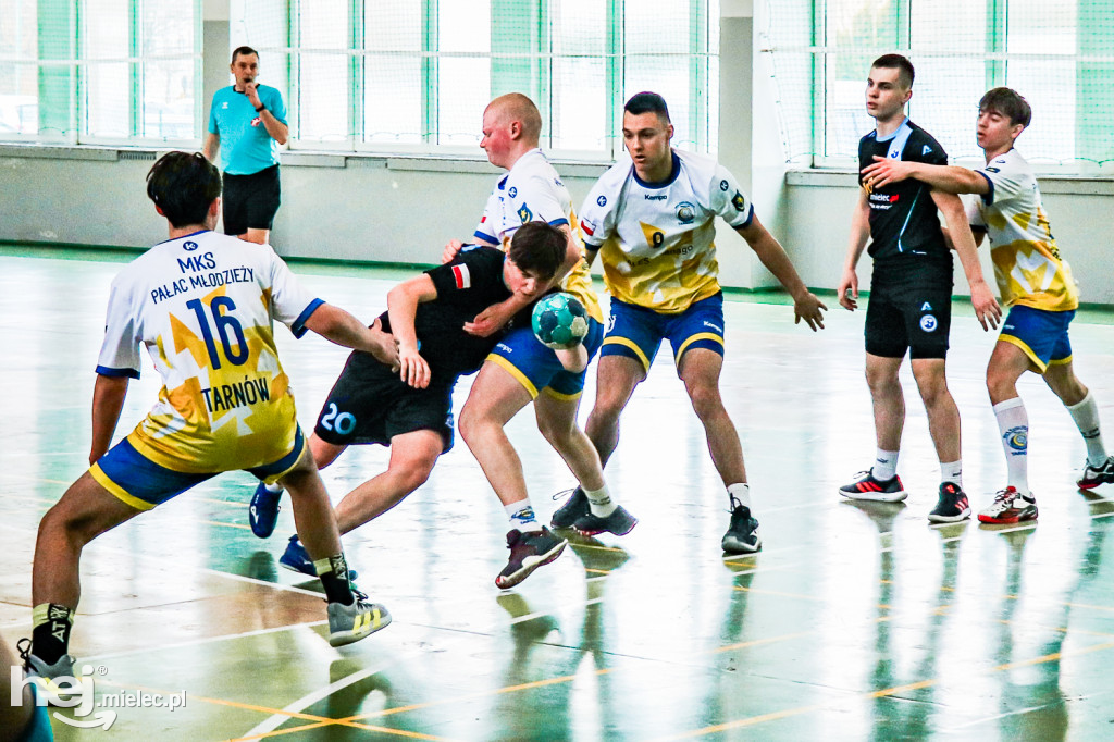 Awans juniorów młodszych SPR Stal Mielec