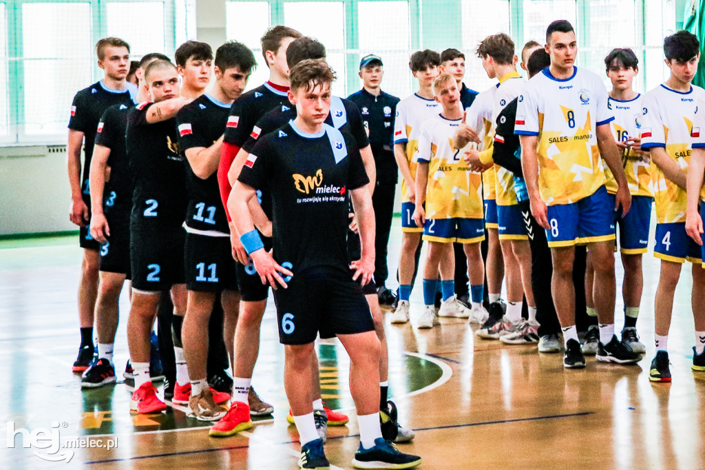 Awans juniorów młodszych SPR Stal Mielec