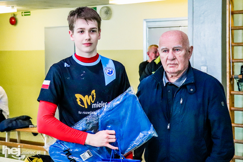 Awans juniorów młodszych SPR Stal Mielec
