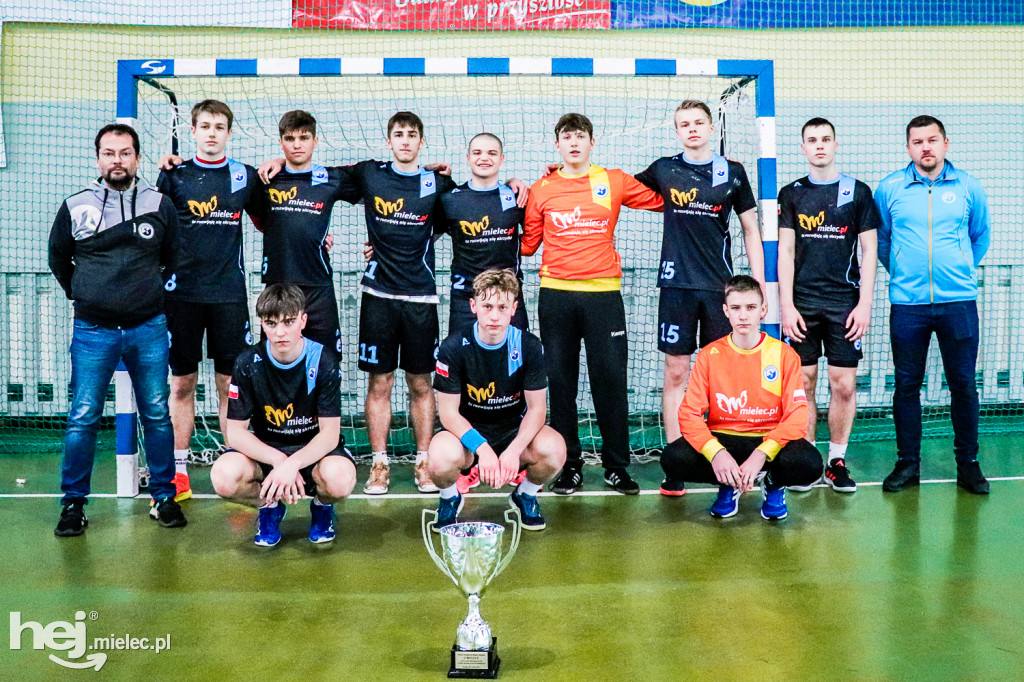 Awans juniorów młodszych SPR Stal Mielec