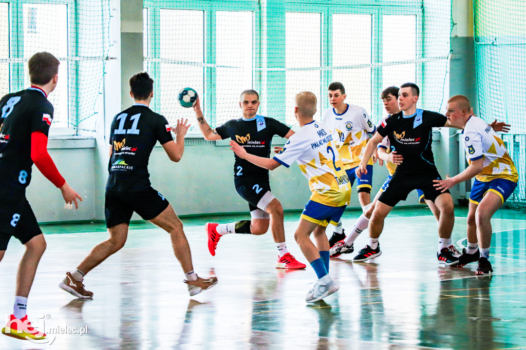 Awans juniorów młodszych SPR Stal Mielec