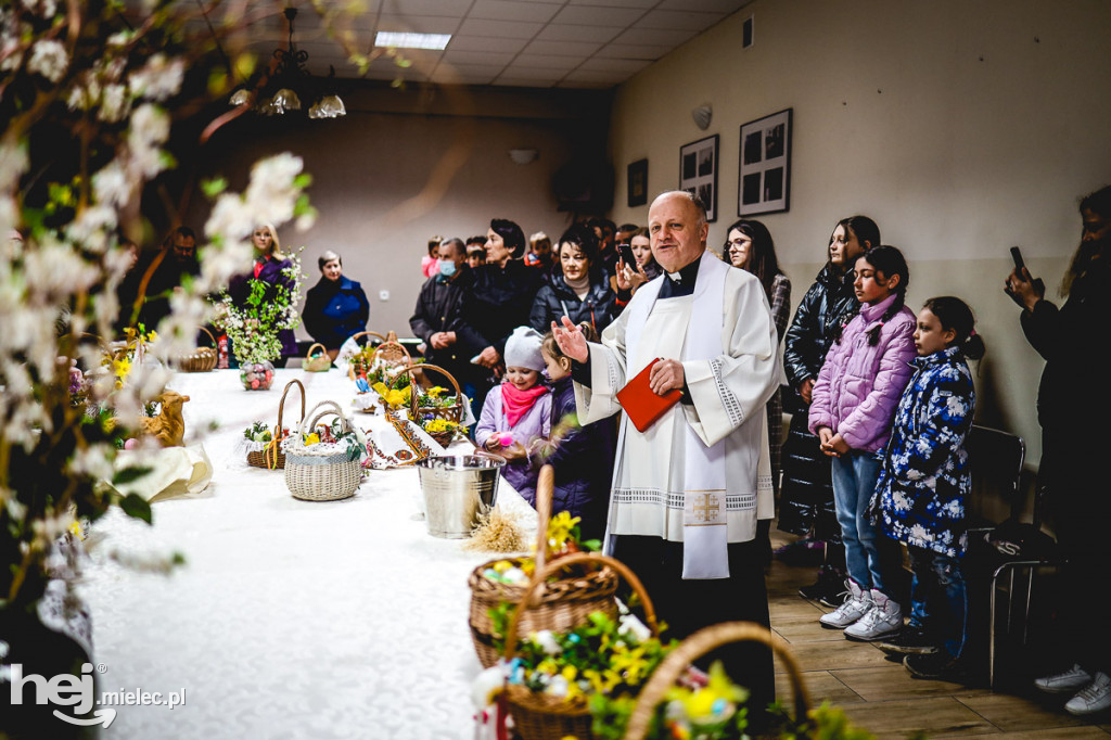 Tradycyjne święcenie pokarmów w Złotnikach