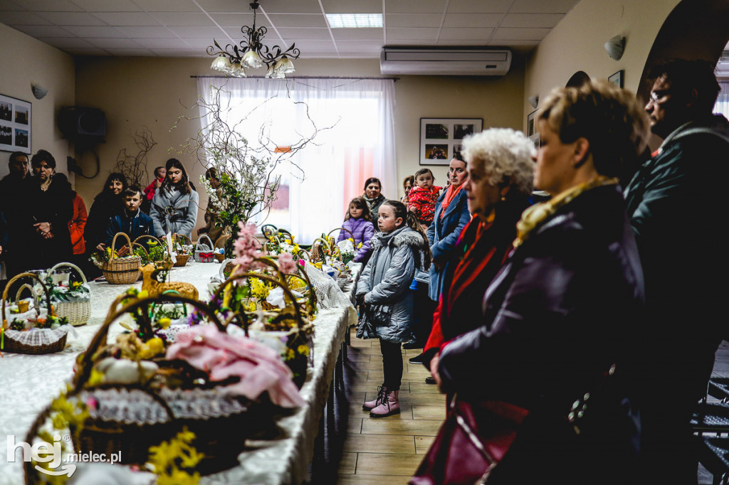 Tradycyjne święcenie pokarmów w Złotnikach