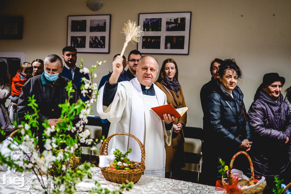 Tradycyjne święcenie pokarmów w Złotnikach