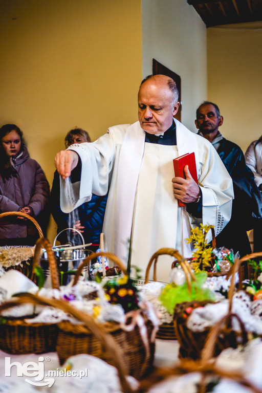 Tradycyjne święcenie pokarmów w Złotnikach