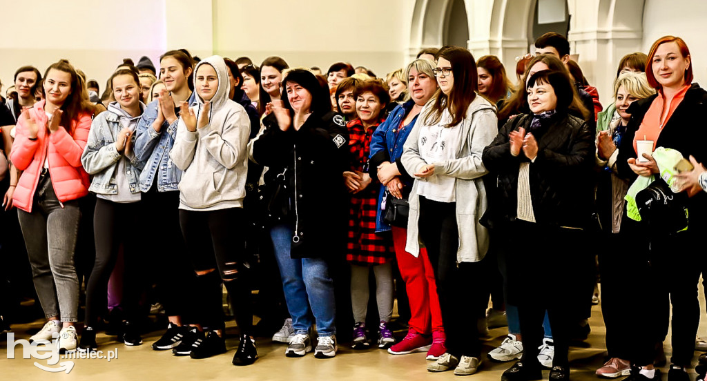 Urzędnicy zaprosili uchodźców na wielkanocne spotkanie