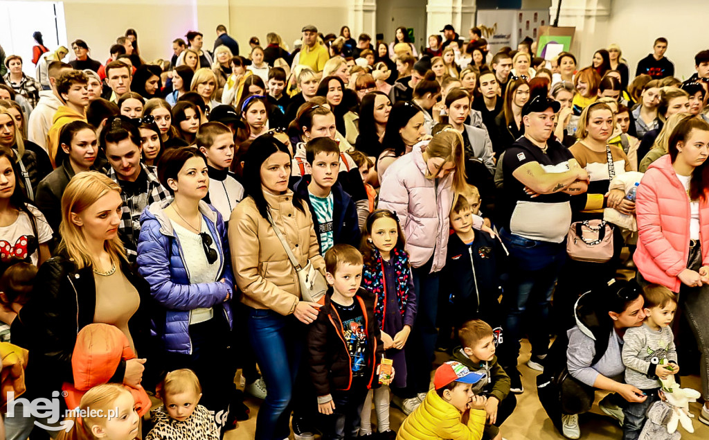 Urzędnicy zaprosili uchodźców na wielkanocne spotkanie