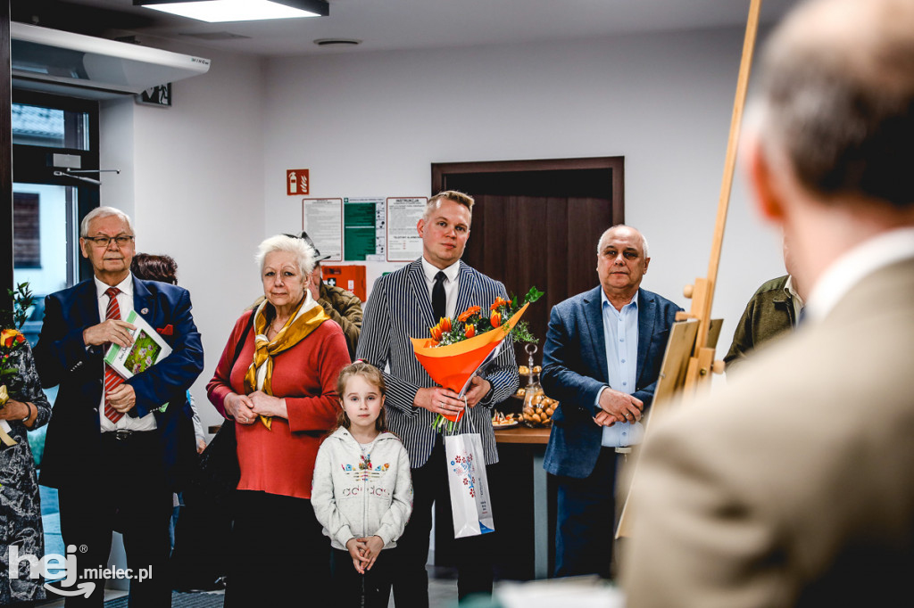 Wystawa Piotra Pszenicznego w Nadleśnictwie