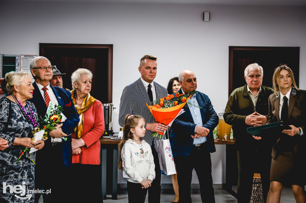 Wystawa Piotra Pszenicznego w Nadleśnictwie