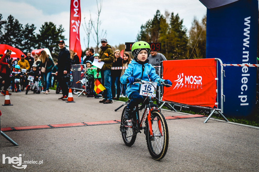 Smoczka Park MTB - rowerami na czas
