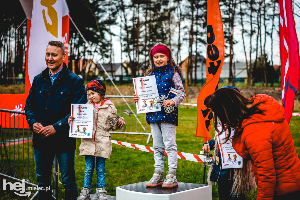 Smoczka Park MTB - rowerami na czas