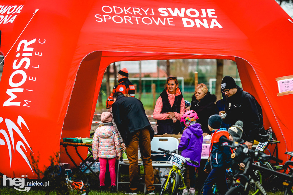 Smoczka Park MTB - rowerami na czas